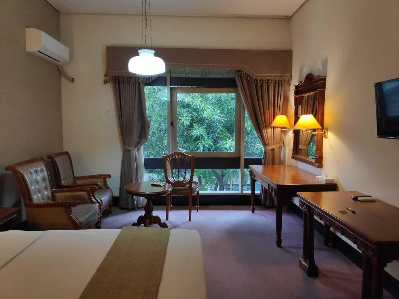 New Grand Park Hotel Сурабая Екстер'єр фото